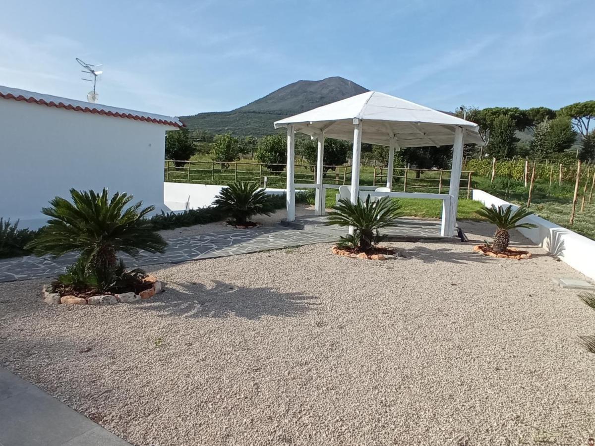 Vesuvio Casa de Charme Bed and Breakfast Trecase Exterior foto